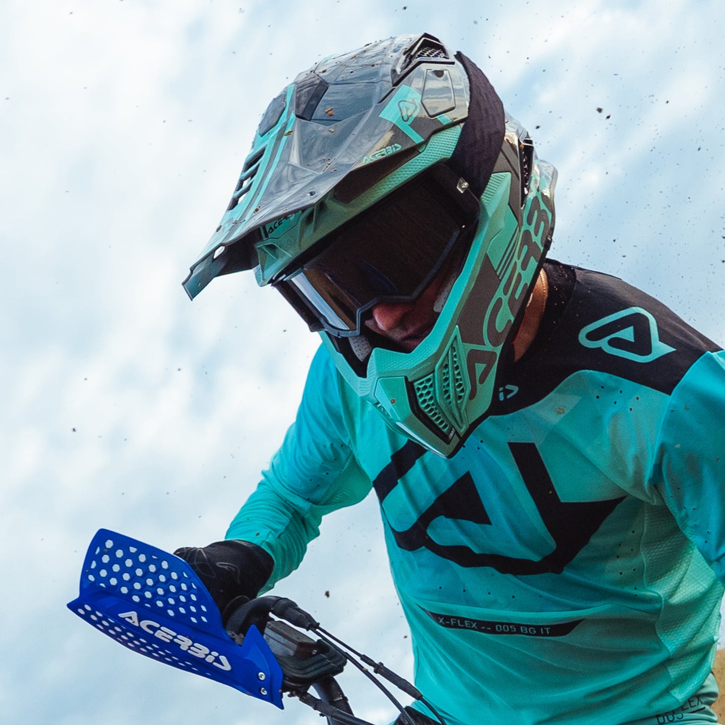 Casco Motocross Enduro Acerbis AIRSTRIKE-C CARBON TURCHESE