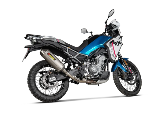 Marmitta terminale Slip-On AKRAPOVIC in titanio per CFMOTO 450MT